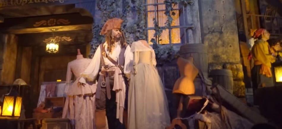 Photo of two characters on Pirates of the Caribbean ride
